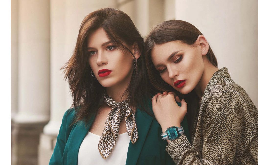 Smart Fashion Tips: Clashing Color Patterns or Motifs